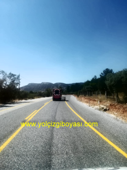 Alkid Esaslı Yol Çizgi Boyası   